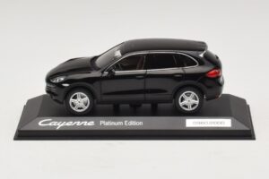 Porsche Cayenne 9PA Platinum Edition Black Minichamps 1:43 WAP0200160E Diecast