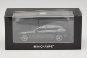 Porsche Panamera 971 4 E-Hybrid Sport Turismo Grey Minichamps 1:43 410066112 Diecast - image 5 of 5