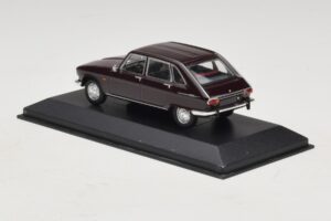 Renault 16 Dark Red Minichamps 1:43 400113104 Diecast - image 3 of 5