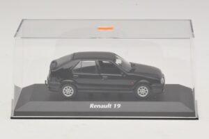 Renault 19 Black Maxichamps 1:43 940113701 Diecast - image 4 of 5