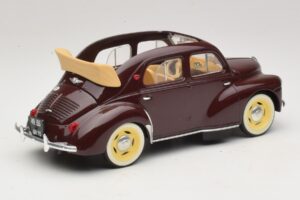 Renault 4CV Maroon Solido 1:18 8048 Diecast - image 2 of 6
