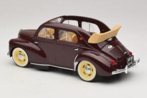 Renault 4CV Maroon Solido 1:18 8048 Diecast - image 5 of 6
