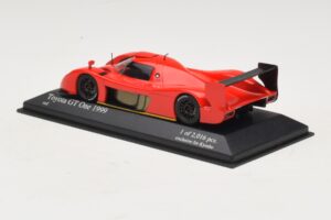 Toyota GT-One TS020 Street Red Minichamps 1:43 433991603 Diecast - image 3 of 5