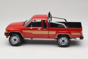 Toyota Hilux N50 Xtra Cab 4x4 Red KK-Scale 1:18 KKDC181562 Diecast - image 3 of 6