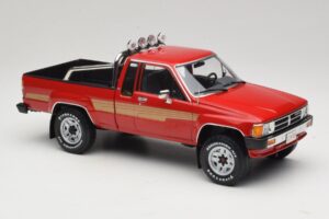Toyota Hilux N50 Xtra Cab 4x4 Red KK-Scale 1:18 KKDC181562 Diecast - image 4 of 6