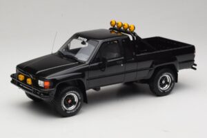 Toyota Hilux N60 SR5 Back to the Future II Glossy Black Otto 1:18 OT481 Resin
