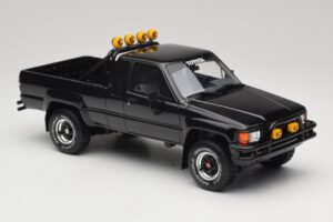 Toyota Hilux N60 SR5 Back to the Future II Glossy Black Otto 1:18 OT481 Resin - image 4 of 6