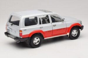Toyota Land Cruiser J80 Silver Red Road Legends 1:18 92098 Diecast - image 3 of 8