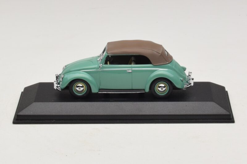 Volkswagen 1200 Cabriolet Soft Top Green Minichamps 1:43 430052042 Diecast
