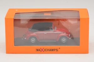 Volkswagen 1302 Cabriolet Red Maxichamps 1:43 940055031 Diecast - image 5 of 5