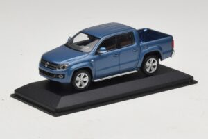 Volkswagen Amarok Blue Metallic Replacement Box Minichamps 1:43 436058362-R1 Diecast - image 2 of 5