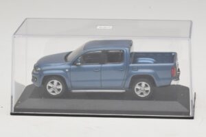 Volkswagen Amarok Blue Metallic Replacement Box Minichamps 1:43 436058362-R1 Diecast - image 4 of 5