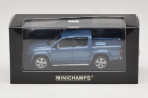 Volkswagen Amarok Blue Metallic Replacement Box Minichamps 1:43 436058362-R1 Diecast - image 5 of 5