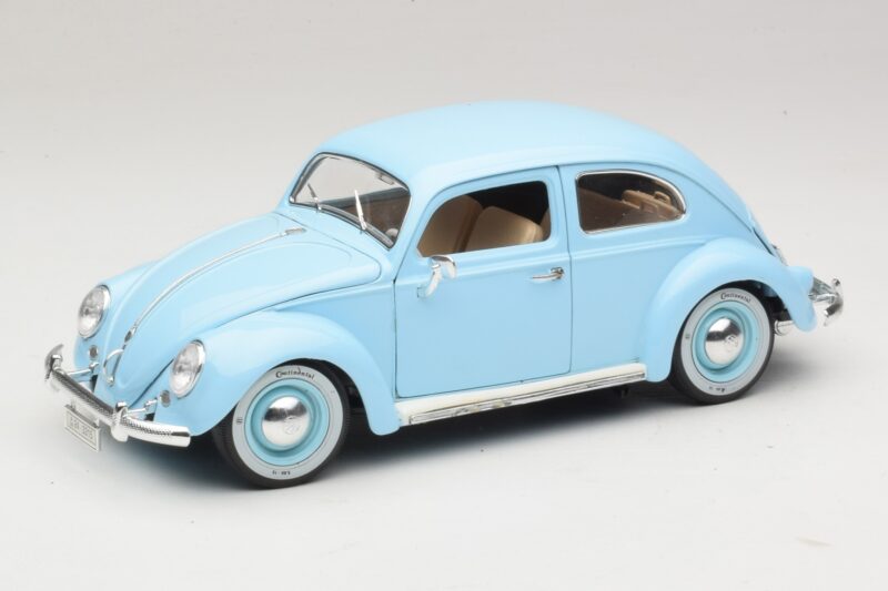 Volkswagen Beetle Blue Bburago 1:18 3381 Diecast