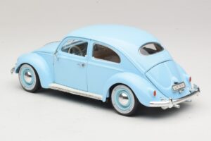 Volkswagen Beetle Blue Bburago 1:18 3381 Diecast - image 7 of 8