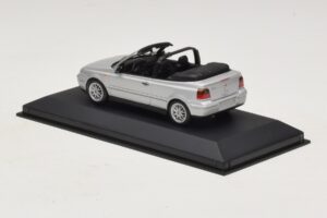 Volkswagen Golf Mk4 Cabriolet Silver Dealer Edition Minichamps 1:43 GOLF004 Diecast - image 3 of 5