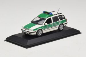 Volkswagen Golf Mk4 Variant Polizei Minichamps 1:43 430056090 Diecast - image 2 of 5