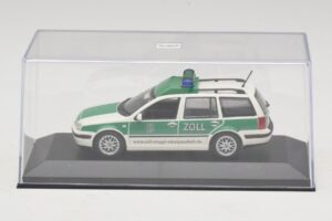 Volkswagen Golf Mk4 Variant Polizei Minichamps 1:43 430056090 Diecast - image 4 of 5