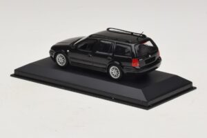 Volkswagen Golf Mk4 Variant Sport Highline BBS Edition Black Minichamps 1:43 GOLF008 Diecast - image 3 of 5