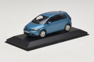 Volkswagen Golf Plus Mk5 Blue Metallic Replacement Box Minichamps 1:43 GOLF02-R1 Diecast - image 2 of 5
