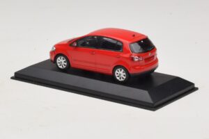 Volkswagen Golf Plus Mk5 Tornado Red Replacement Box Minichamps 1:43 821911110-R1 Diecast - image 3 of 5