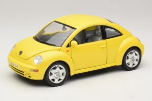 Volkswagen New Beetle A4 Yellow Bburago 1:18 3302 Diecast