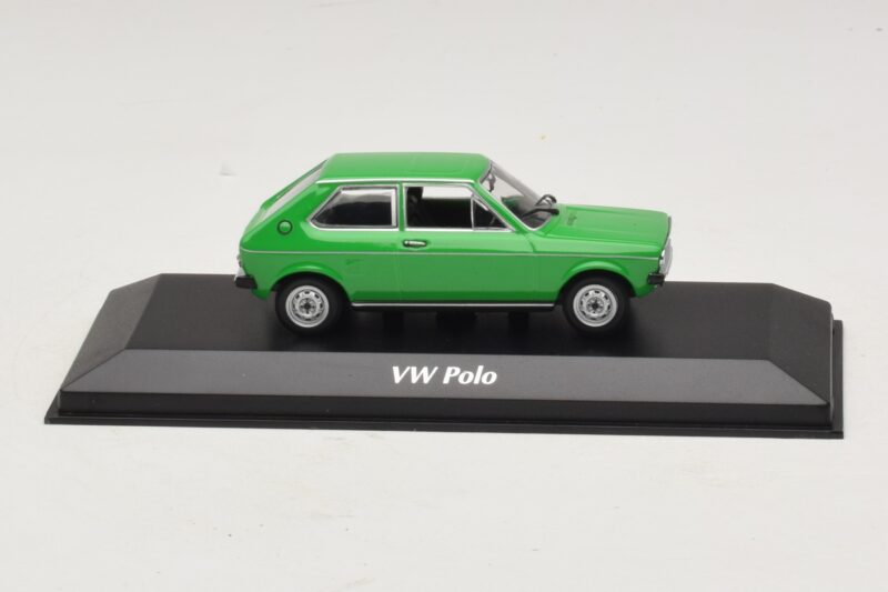 Volkswagen Polo Mk1 Green Maxichamps 1:43 Volkswagen Polo Mk1 Green Maxichamps 1:43 940050501 Diecast