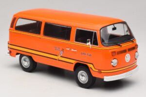 Volkswagen T2 Elektrotransporter EPRI-TVA Orange IXO 1:18 U18RDC004-B Diecast - image 4 of 6