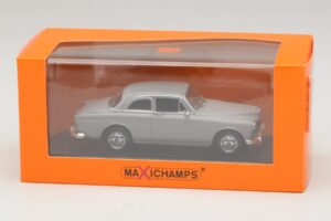 Volvo 121 Amazon Grey Maxichamps 1:43 940171000 Diecast - image 5 of 5