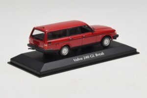 Volvo 240 GL Estate Red Maxichamps 1:43 940171410 Diecast - image 2 of 5